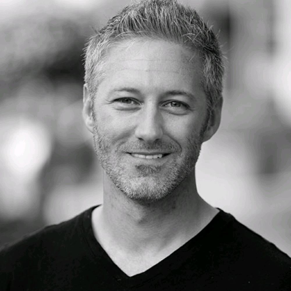 Meet your Posher, Christopher